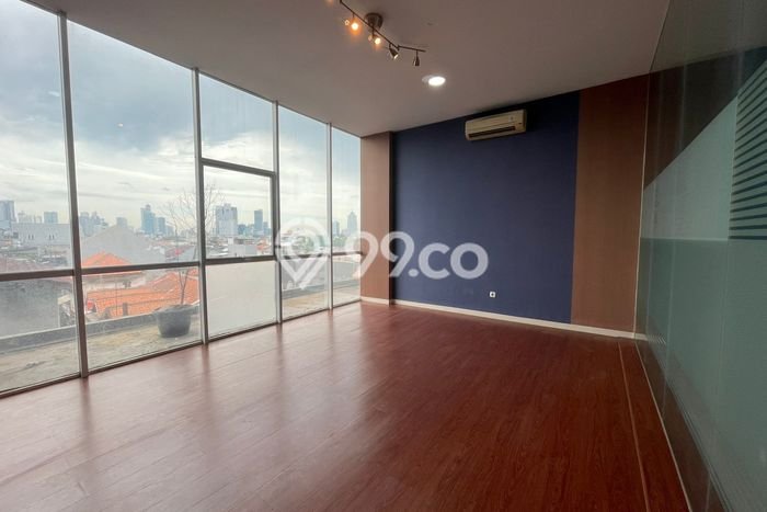Ruko Bagus Dijual LB 262m2 Lokasi Strategis Jakarta Selatan Area Cocok untuk Bisnis Ruko Bagus Dijual LB 262m2 Lokasi Strategis Jakarta Selatan Area Cocok untuk Bisnis