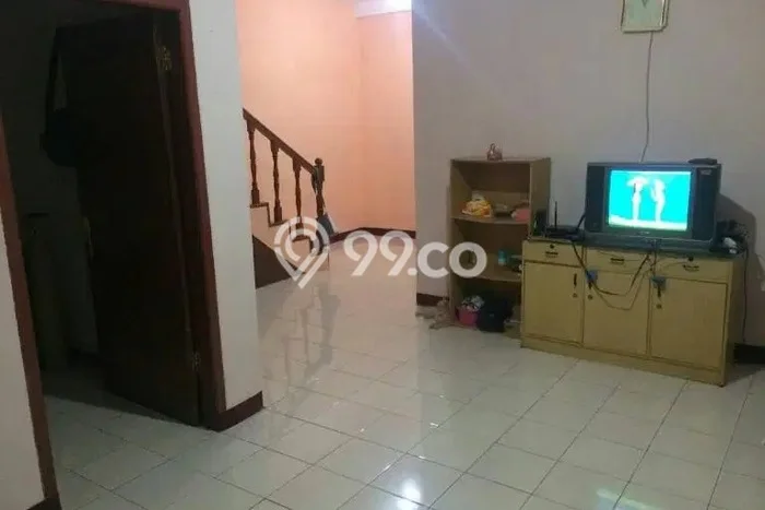 Jual Rumah Favorit Siap Huni LB 160m2 di Cikutra, Bandung Jual Rumah Favorit Siap Huni LB 160m2 di Cikutra, Bandung