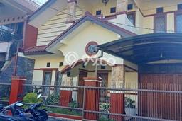 Jual Rumah Bagus Siap Huni LB 150m2 di Lengkong, Bandung Jual Rumah Bagus Siap Huni LB 150m2 di Lengkong, Bandung