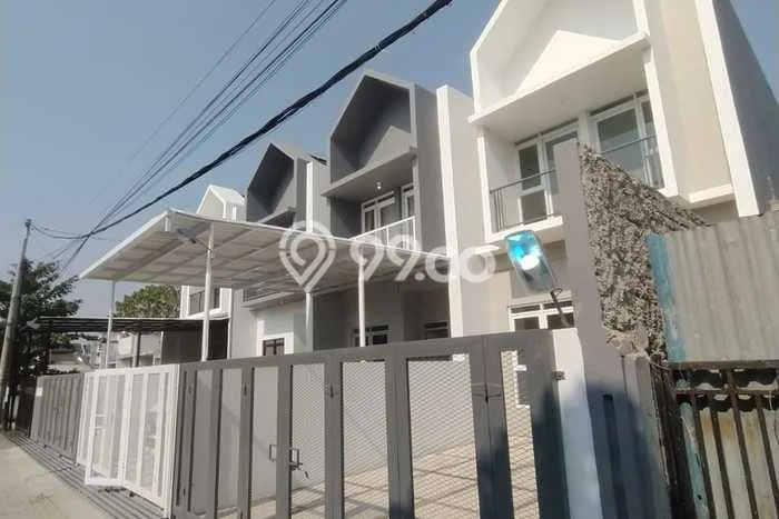 Rumah Modern Minimalis 4 Kamar Siap Huni di Arcamanik Rumah Modern Minimalis 4 Kamar Siap Huni di Arcamanik