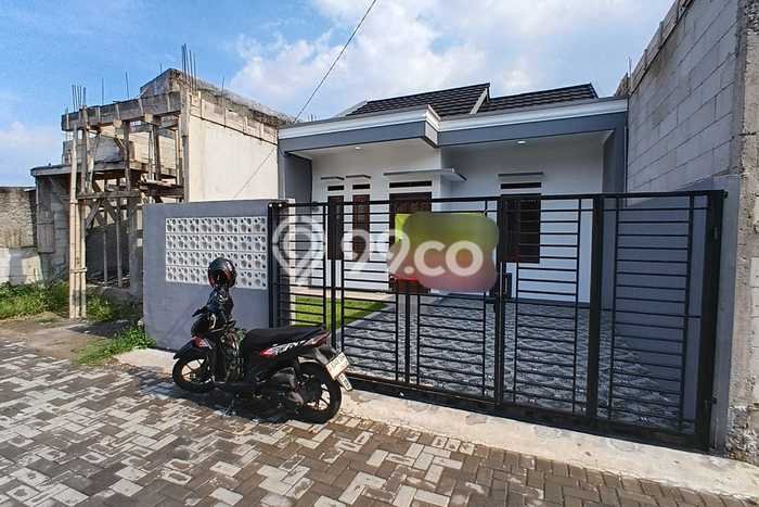 Dijual Hunian Rumah Nyaman 2 Kamar di Cihanjuang, Bandung Dijual Hunian Rumah Nyaman 2 Kamar di Cihanjuang, Bandung