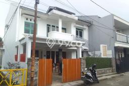 Rumah Bagus di Cimahi Utara, Cimahi, Luas 107m2m² LB 160m2m² DIJUAL CEPAT! Rumah Bagus di Cimahi Utara, Cimahi, Luas 107m2m² LB 160m2m² DIJUAL CEPAT!