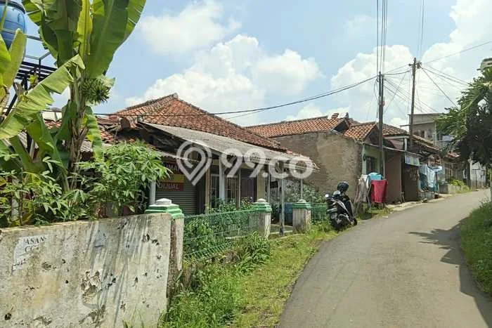 Jual Rumah Murah Meriah Ngamprah Punya 3 Kamar & LT 168m2 Jual Rumah Murah Meriah Ngamprah Punya 3 Kamar & LT 168m2