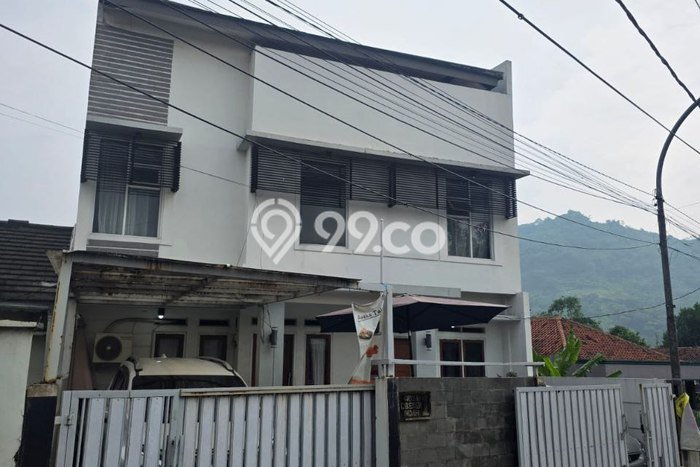 Jual Rumah Strategis Bagus Punya 4 KT di Cimahi Selatan Cimahi SHM Jual Rumah Strategis Bagus Punya 4 KT di Cimahi Selatan Cimahi SHM