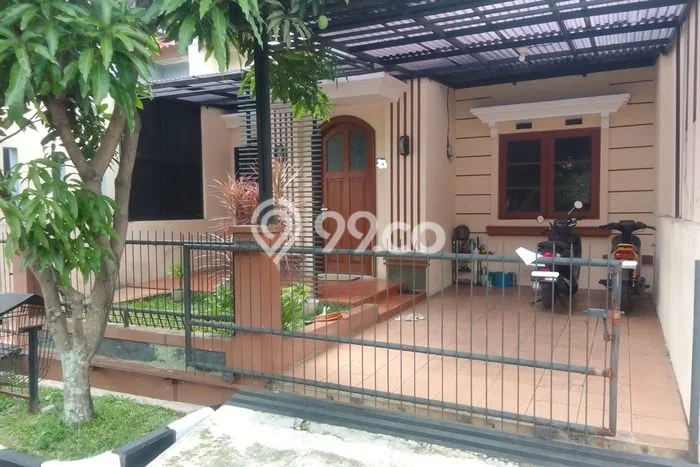 For Sale Rumah 4 Kamar Lokasi Strategis Nyaman dan Strategis di Cimahi Utara For Sale Rumah 4 Kamar Lokasi Strategis Nyaman dan Strategis di Cimahi Utara
