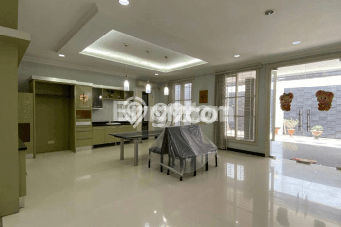 Hunian Mewah Dijual LT 808m2 di Sukolilo, Surabaya Hunian Mewah Dijual LT 808m2 di Sukolilo, Surabaya