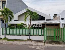 Rumah Luxury Modern Tanpa Renovasi di kertajaya Surabaya Rumah Luxury Modern Tanpa Renovasi di kertajaya Surabaya