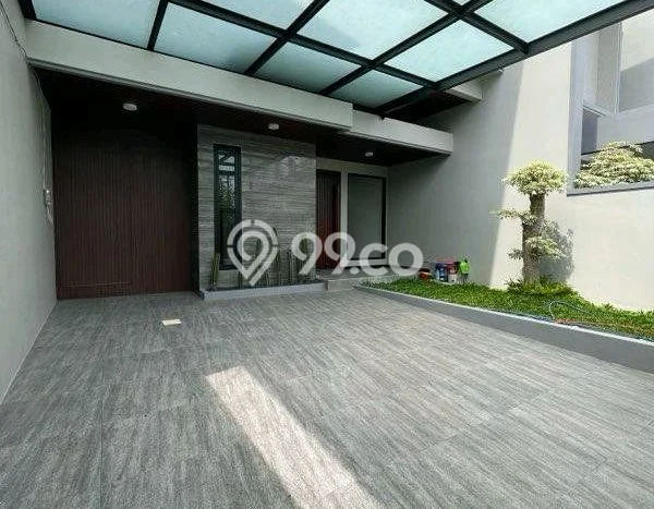 Hunian Elit LB 210m2 Siap Pakai Desain Elegan di Manyar, Surabaya Hunian Elit LB 210m2 Siap Pakai Desain Elegan di Manyar, Surabaya