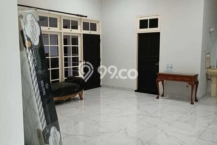 Hunian Super Mewah dengan Akses Paling Strategis di Manyar, Surabaya Hunian Super Mewah dengan Akses Paling Strategis di Manyar, Surabaya