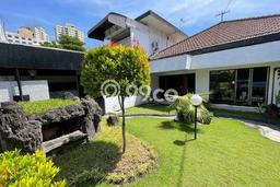 Hot Offer Hunian Mewah Ideal dan Luas di Dukuh Pakis, Surabaya Hot Offer Hunian Mewah Ideal dan Luas di Dukuh Pakis, Surabaya