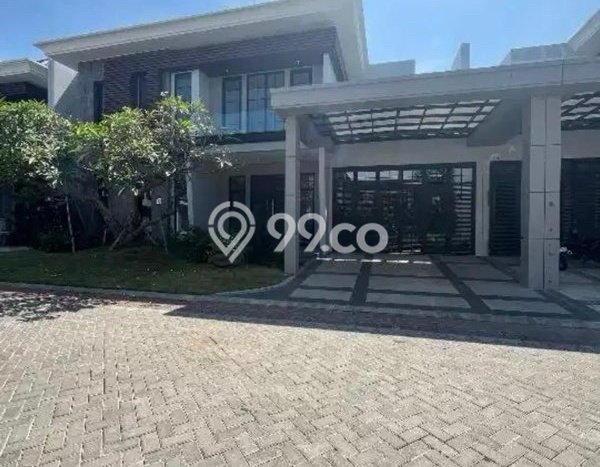 Ready to Use! Premium House LT 324m2 Desain Modern di Pakuwon City Ready to Use! Premium House LT 324m2 Desain Modern di Pakuwon City