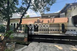 Hunian Eksklusif Siap Huni LT 398m2 di Cempaka Putih, Jakarta Pusat Hunian Eksklusif Siap Huni LT 398m2 di Cempaka Putih, Jakarta Pusat