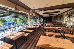 Komersial untuk Disewa di Pusat Jakarta Timur Luas Bangunan 600m2 Komersial untuk Disewa di Pusat Jakarta Timur Luas Bangunan 600m2