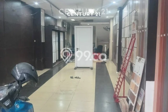 Ruko Dijual di Prime Area Jakarta Pusat Luas 352m2 Ruko Dijual di Prime Area Jakarta Pusat Luas 352m2