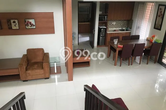Ready to Use! Luxury House LT 315m2 Desain Elegan di Sentul Ready to Use! Luxury House LT 315m2 Desain Elegan di Sentul