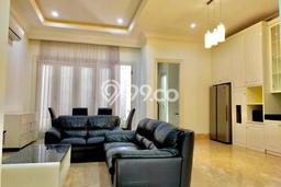 Disewakan Rumah Harga Terjangkau di Pondok Indah Jakarta Selatan dengan 4 Kamar Tidur Disewakan Rumah Harga Terjangkau di Pondok Indah Jakarta Selatan dengan 4 Kamar Tidur