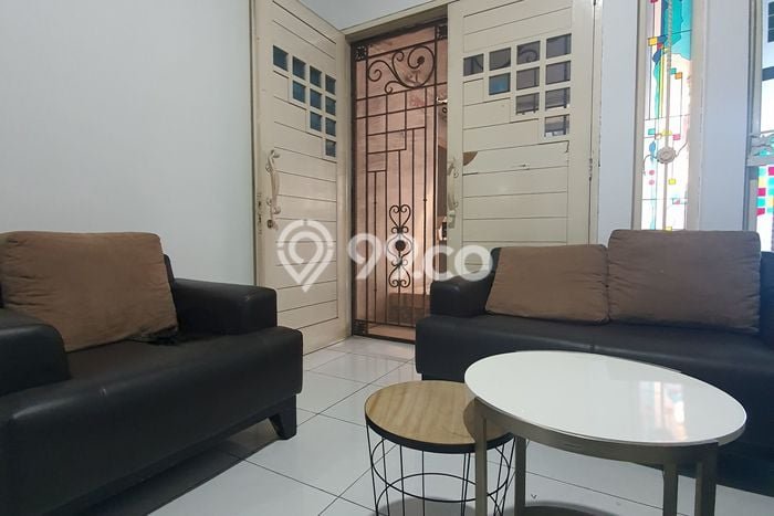 Rumah Elit Modern Tanpa Renovasi di Moch Toha Bandung Rumah Elit Modern Tanpa Renovasi di Moch Toha Bandung