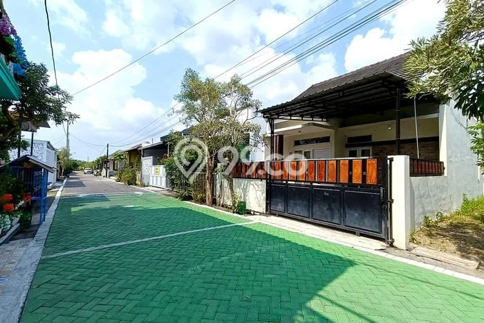 LOKASI STRATEGIS! Rumah kawasan Baki, Akses ke Stasiun, 2 KM, LT 156m² LB 89m² LOKASI STRATEGIS! Rumah kawasan Baki, Akses ke Stasiun, 2 KM, LT 156m² LB 89m²
