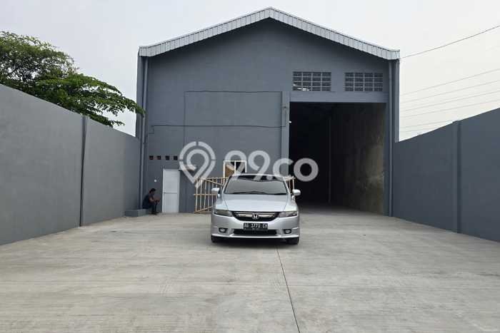 LOKASI STRATEGIS! Gudang Disewakan Kawasan Gatak, Luas 2045m², Kawasan Berkembang LOKASI STRATEGIS! Gudang Disewakan Kawasan Gatak, Luas 2045m², Kawasan Berkembang