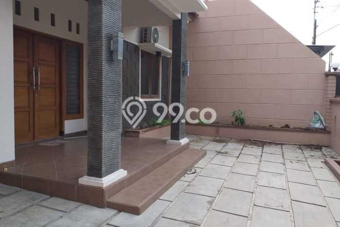 Rumah di Laweyan, Akses ke Mall, 5 KT Rumah di Laweyan, Akses ke Mall, 5 KT