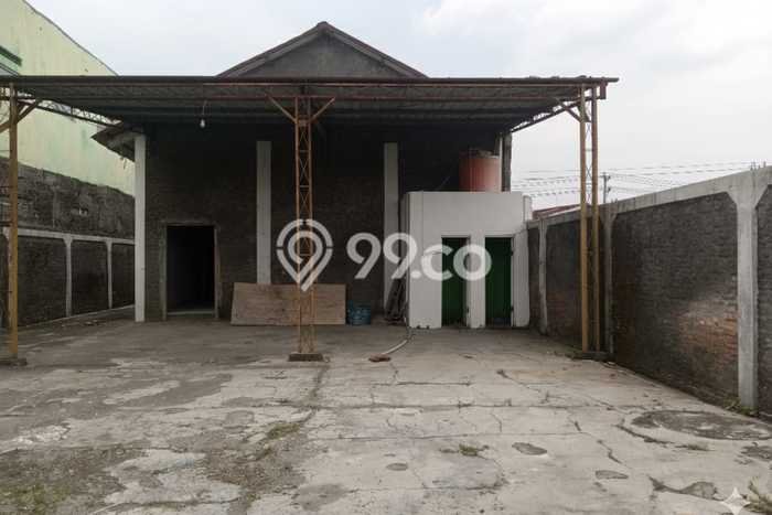 Unit Gudang Paling Strategis di Solo Baru Solo dengan LB 350m2 Unit Gudang Paling Strategis di Solo Baru Solo dengan LB 350m2