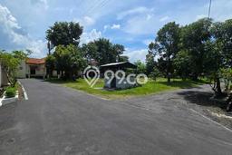 Jarang Ada! Tanah di mojosongo Punya Luas 2323m2 SHM Jarang Ada! Tanah di mojosongo Punya Luas 2323m2 SHM