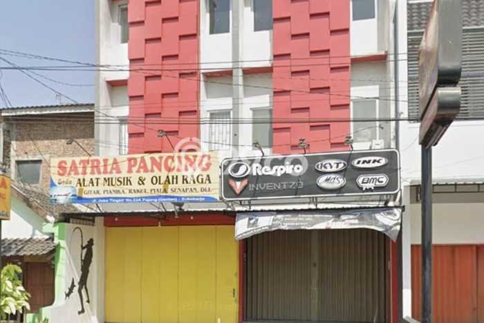 Ruko disewakan lokasi strategis Gentan Solo 180m2 Ruko disewakan lokasi strategis Gentan Solo 180m2