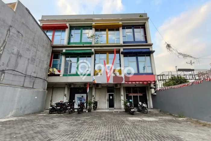 Ruko bagus disewakan di Semarang Timur Semarang dengan LB 180m2 harga sewa terbaik Ruko bagus disewakan di Semarang Timur Semarang dengan LB 180m2 harga sewa terbaik