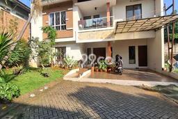Rumah Luxury Modern Siap Huni di Sektor 9-Bintaro Tangerang Selatan Rumah Luxury Modern Siap Huni di Sektor 9-Bintaro Tangerang Selatan