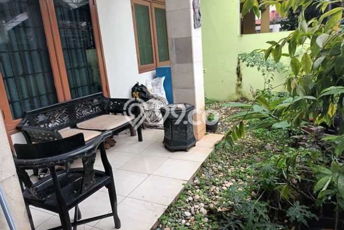 Rumah Modern 2 KT LT 80m2 di Bintaro Rumah Modern 2 KT LT 80m2 di Bintaro