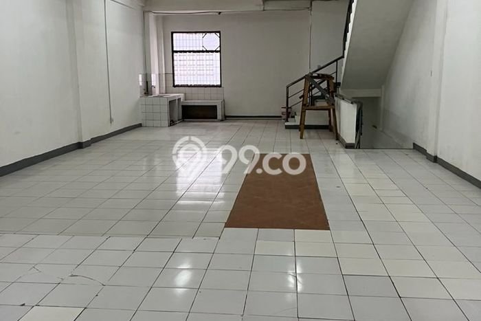 Dijual! Ruko di Bandung Kota Bandung LT 184m2 / LB 335m2 Kawasan Strategis Dijual! Ruko di Bandung Kota Bandung LT 184m2 / LB 335m2 Kawasan Strategis