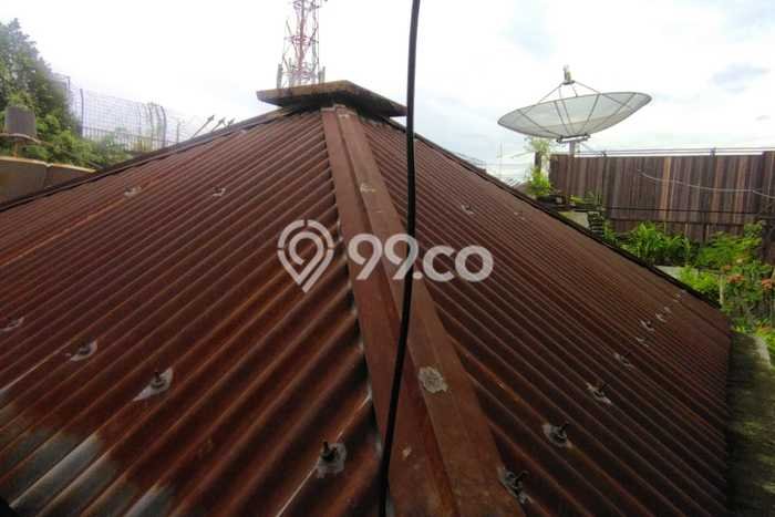 Area Ramai! Ruko Dijual di Jebres untuk Bisnis Luas Bangunan 400m2 Area Ramai! Ruko Dijual di Jebres untuk Bisnis Luas Bangunan 400m2