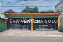 Area Ramai! Komersial Dijual di Colomadu untuk Bisnis Luas Bangunan 216m2 Area Ramai! Komersial Dijual di Colomadu untuk Bisnis Luas Bangunan 216m2