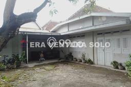 Kavling Tanah di Serengan Dijual Luas 1982m2 Legalitas SHM Kavling Tanah di Serengan Dijual Luas 1982m2 Legalitas SHM