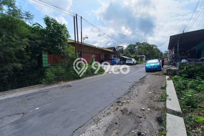 Unit Ruko Dijual di Tulung Klaten 500m2 Unit Ruko Dijual di Tulung Klaten 500m2