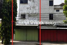 Ruko disewakan lokasi strategis Banjarsari Solo 133m2 Ruko disewakan lokasi strategis Banjarsari Solo 133m2