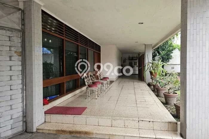 Rumah Elit Modern Siap Huni di Surabaya Kota Surabaya Rumah Elit Modern Siap Huni di Surabaya Kota Surabaya