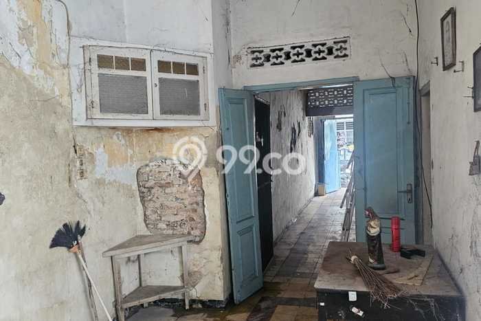 Hunian Nyaman Asri 5 KT Siap Pakai di Surabaya Kota Surabaya Hunian Nyaman Asri 5 KT Siap Pakai di Surabaya Kota Surabaya