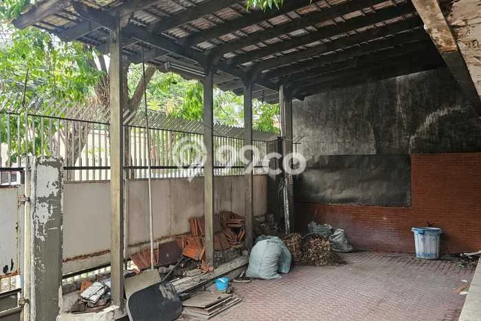 Rumah Eksklusif Best Location di Surabaya, Jawa Timur Rumah Eksklusif Best Location di Surabaya, Jawa Timur