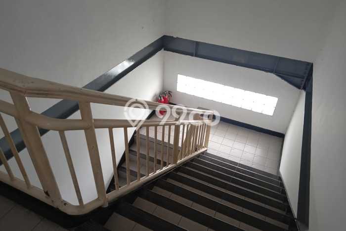 Unit Gudang Dijual di Jakarta Timur LT 685m2 & LB 1450m2 Unit Gudang Dijual di Jakarta Timur LT 685m2 & LB 1450m2