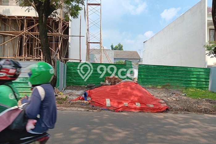 Untuk Dijual Tanah di Jakarta Timur, Luas 300m2 SHM Untuk Dijual Tanah di Jakarta Timur, Luas 300m2 SHM