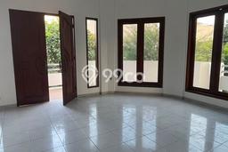 Disewakan! Rumah 5 Kamar Tidur &
4 Kamar Mandi di Pluit, Jakarta Utara Disewakan! Rumah 5 Kamar Tidur &
4 Kamar Mandi di Pluit, Jakarta Utara