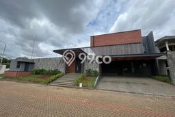 Rumah Luxury Modern Siap Huni di Cinere Jakarta Selatan Rumah Luxury Modern Siap Huni di Cinere Jakarta Selatan