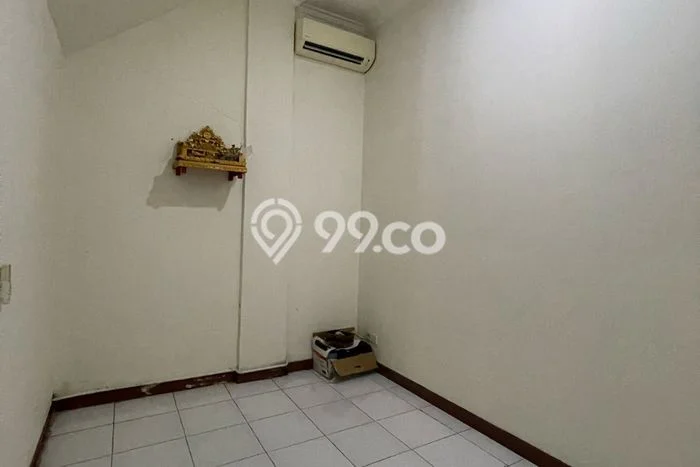 LOKASI STRATEGIS! Kantor For Rent di Bekasi, Luas 180m², Pusat Niaga LOKASI STRATEGIS! Kantor For Rent di Bekasi, Luas 180m², Pusat Niaga