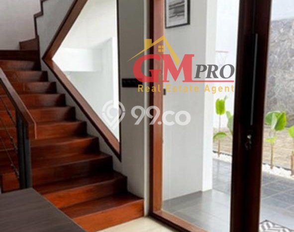 Rumah Luxury Modern Tanpa Renovasi di Setra Duta Bandung Rumah Luxury Modern Tanpa Renovasi di Setra Duta Bandung