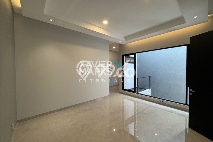 HOT LISTING! Rumah Siap Huni di Sambikerep, LT 153m2m² Bangunan 330m2m² HOT LISTING! Rumah Siap Huni di Sambikerep, LT 153m2m² Bangunan 330m2m²