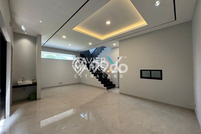 HOT LISTING! Rumah Siap Huni di Sambikerep, LT 153m2m² Bangunan 330m2m² HOT LISTING! Rumah Siap Huni di Sambikerep, LT 153m2m² Bangunan 330m2m²
