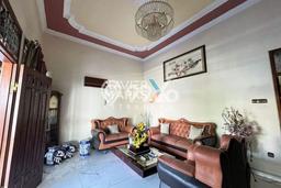 HOT LISTING! Rumah Untuk Investasi di , LT 870m2m² LB 600m2m² HOT LISTING! Rumah Untuk Investasi di , LT 870m2m² LB 600m2m²