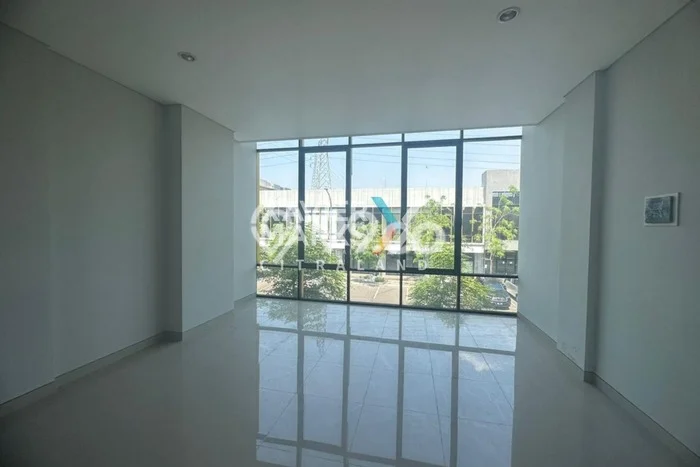 AREA POTENSIAL! Ruko Kawasan Citraland, Luas 135m2m², Area Bisnis AREA POTENSIAL! Ruko Kawasan Citraland, Luas 135m2m², Area Bisnis