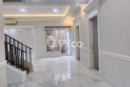 Disewakan Rumah Murah di Gading Serpong Tangerang Punya 5 KT Disewakan Rumah Murah di Gading Serpong Tangerang Punya 5 KT
